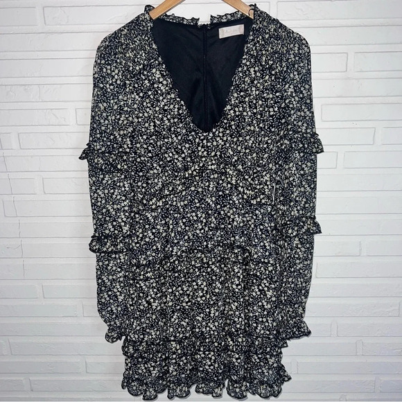 Altar’d State Black Floral Tiered Plunge Neck Boho Mini Dress, Size Medium - Picture 1 of 8